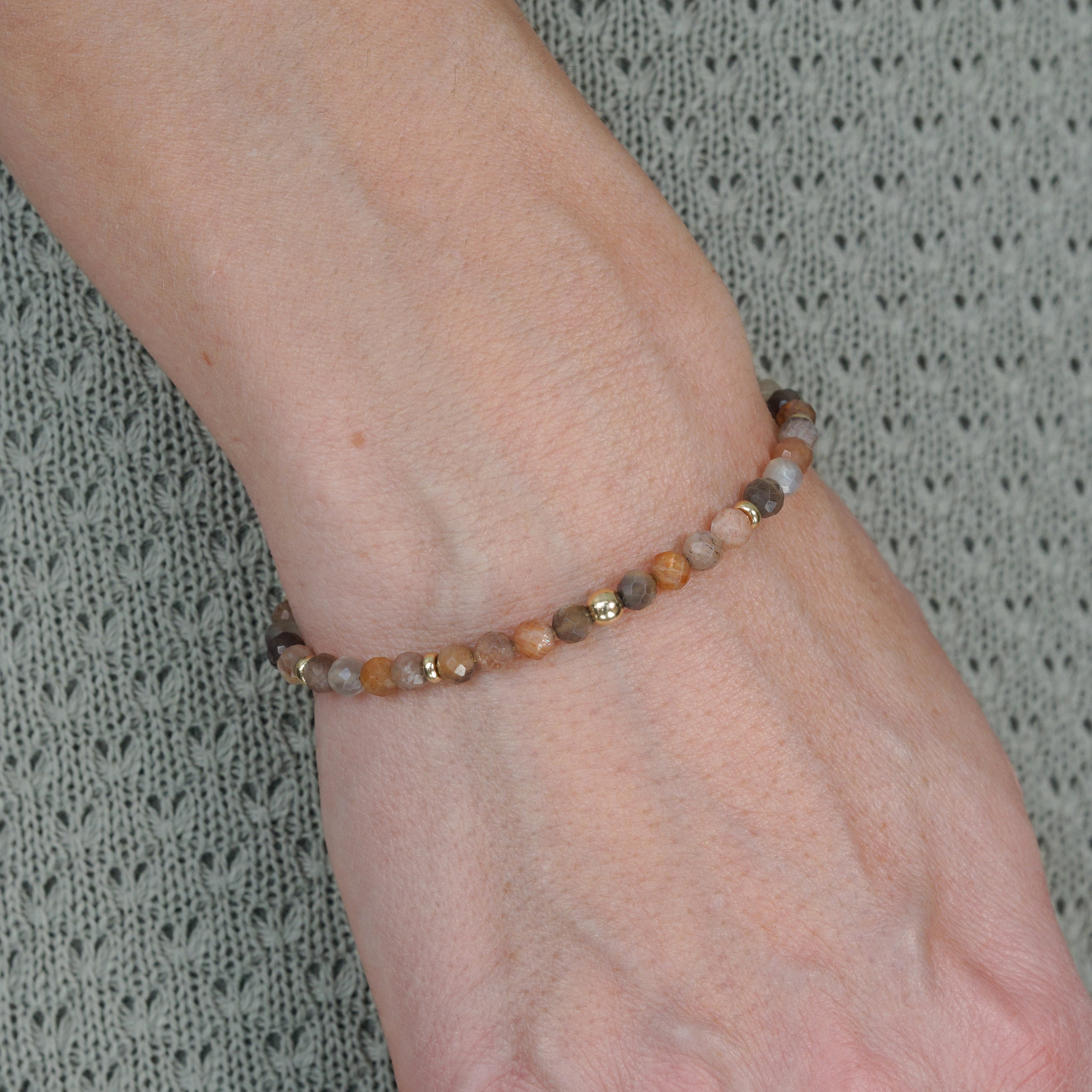 Solara Bracelet | Sunstone & 14K Gold