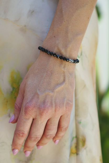 Black Spinel & Skull | Sterling Silver | 5mm