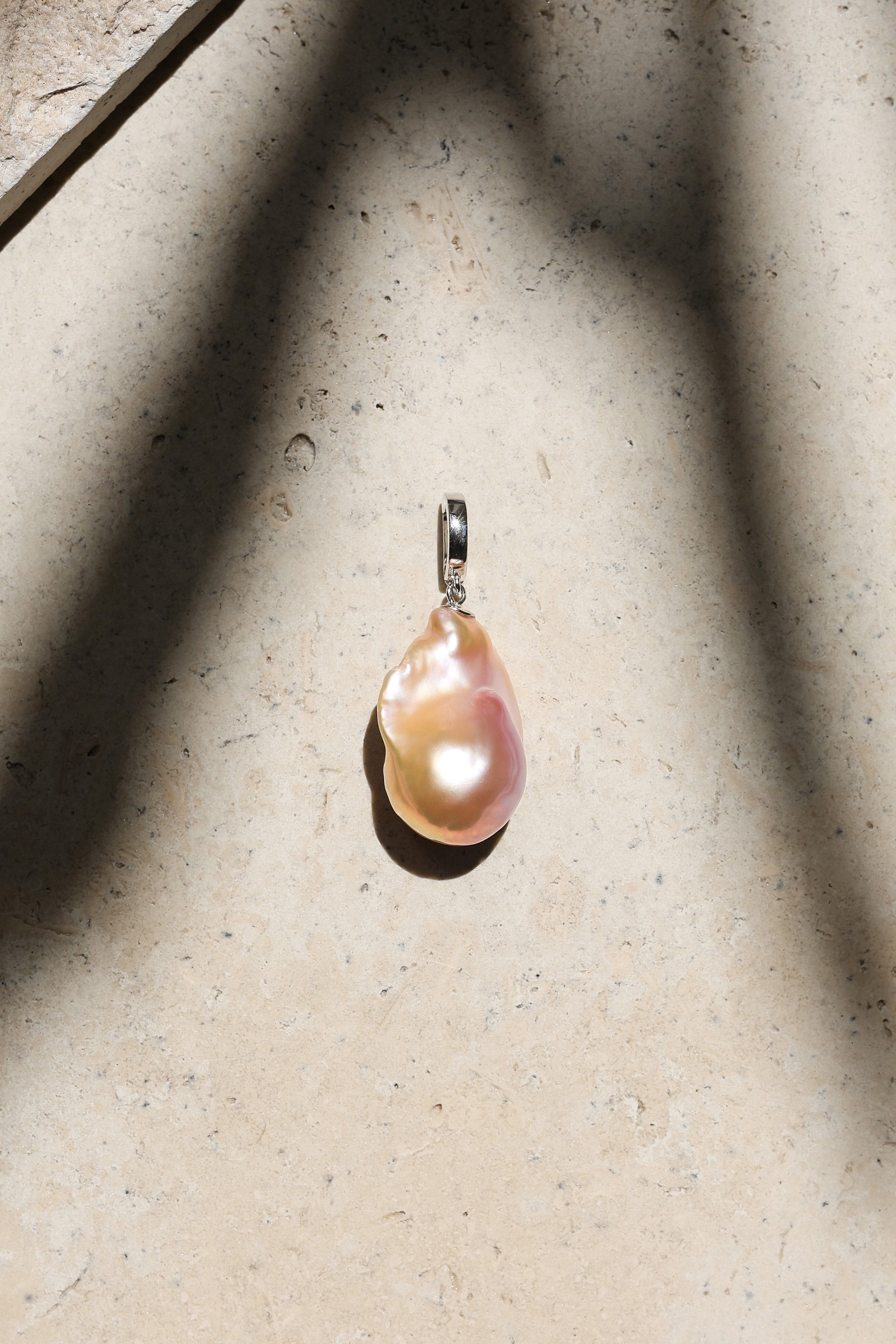 Baroque Pearl Pendant