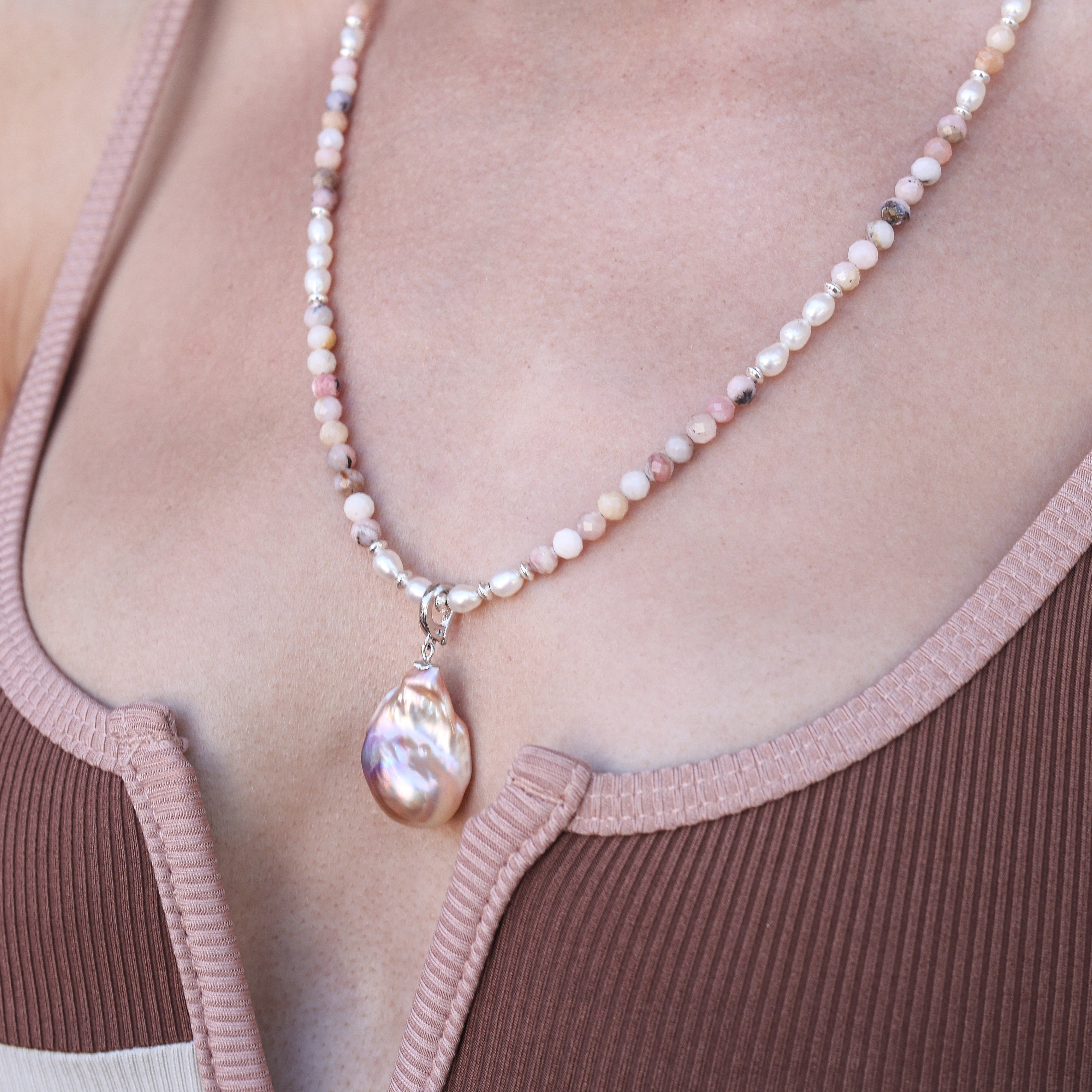 Baroque Pearl Pendant